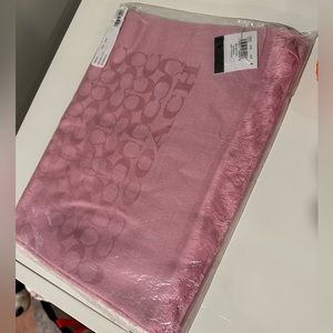 Authentic coach scarf, never removed from the packaging